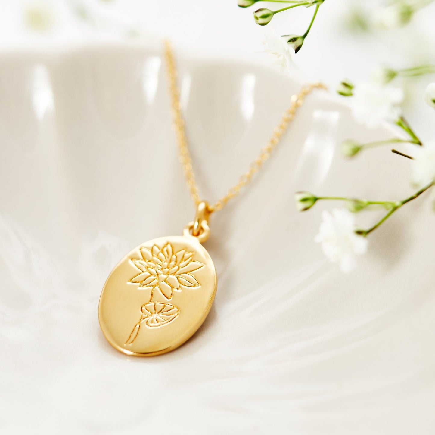 Engraved waterlily necklace, the waterlily is the birthflower for july, gift for july birthdays, gift for her, wedding gift, bridesmaid gift
