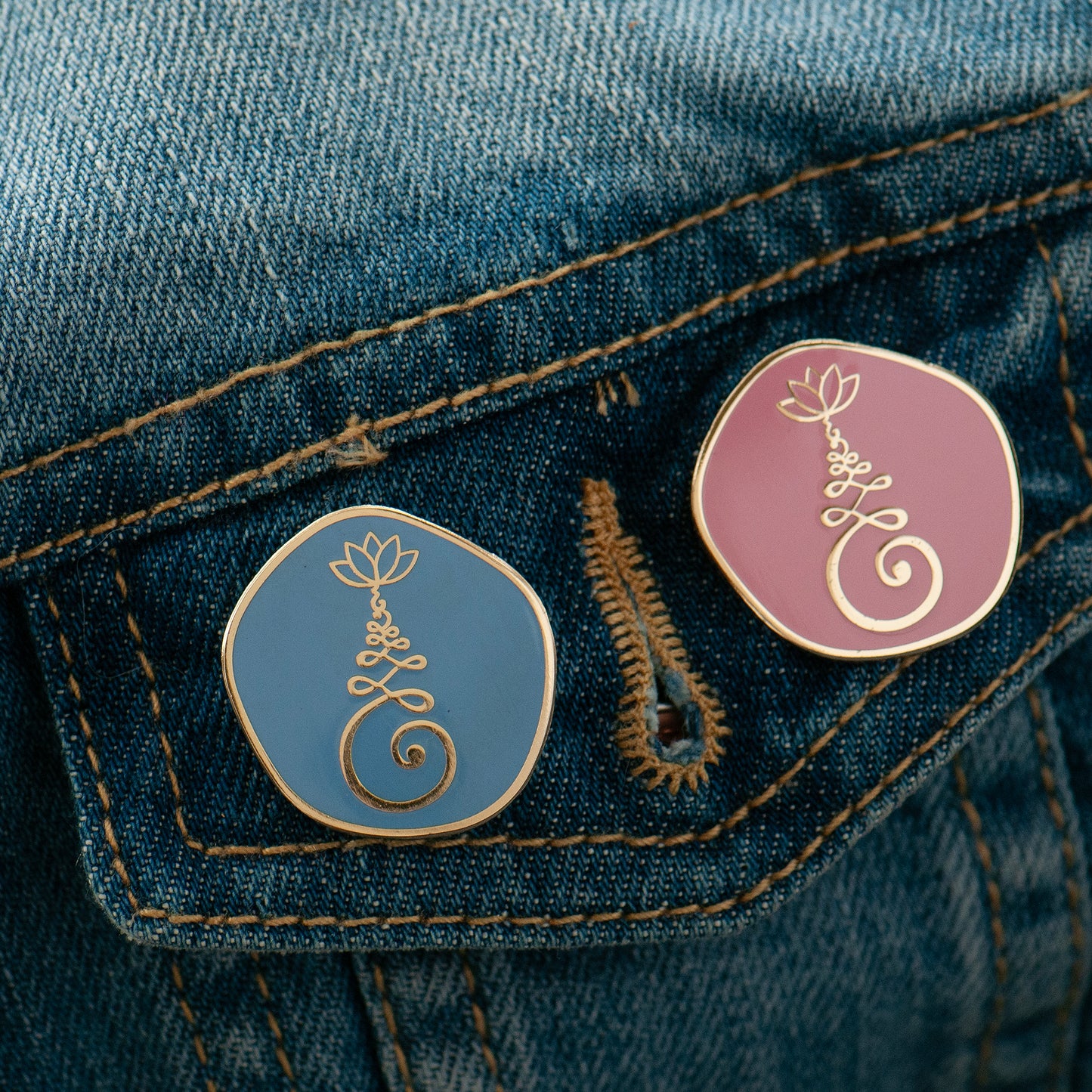 Unalome symbol enamel pin in smoke rose or cornflower blue. Spiritual pin gift, for yoga lovers, meditation gift, gift for friend, gift for bestie, lapel pin unalome