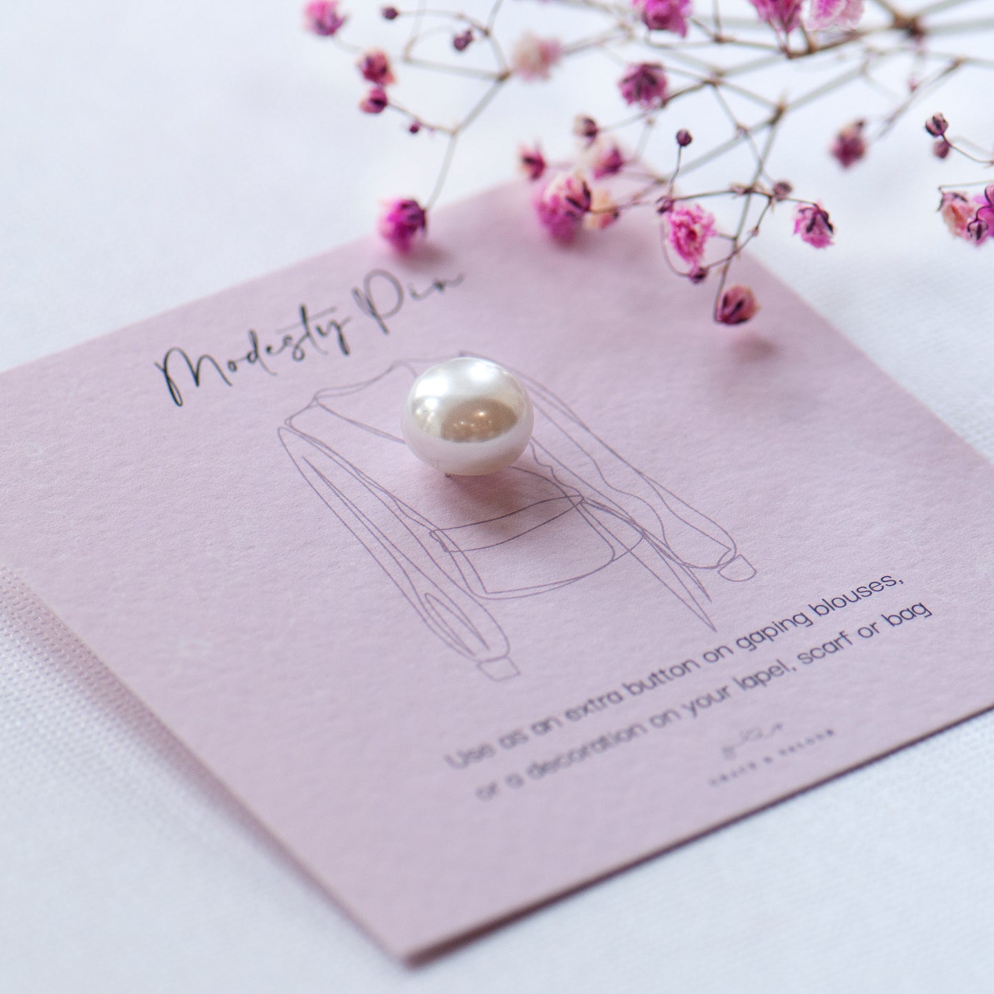 Cute white pearl modesty pin on bespoke cleavage pin gift card