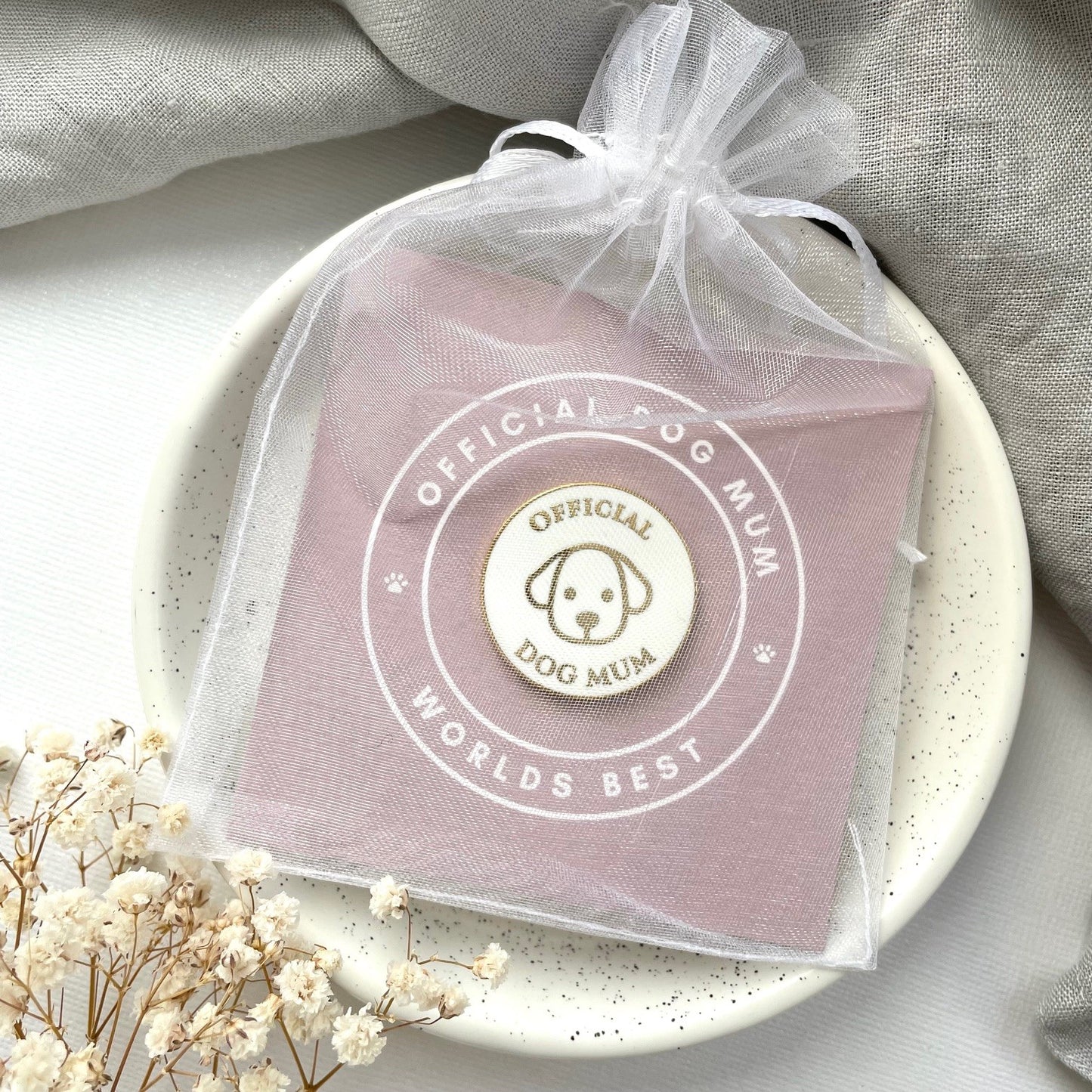 White dog mum pin on my bespoke gift card and presented ready for gifting in a sweet white chiffon pouch