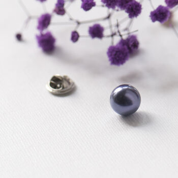 lilac modesty pin Grace and Valour such a pretty colour