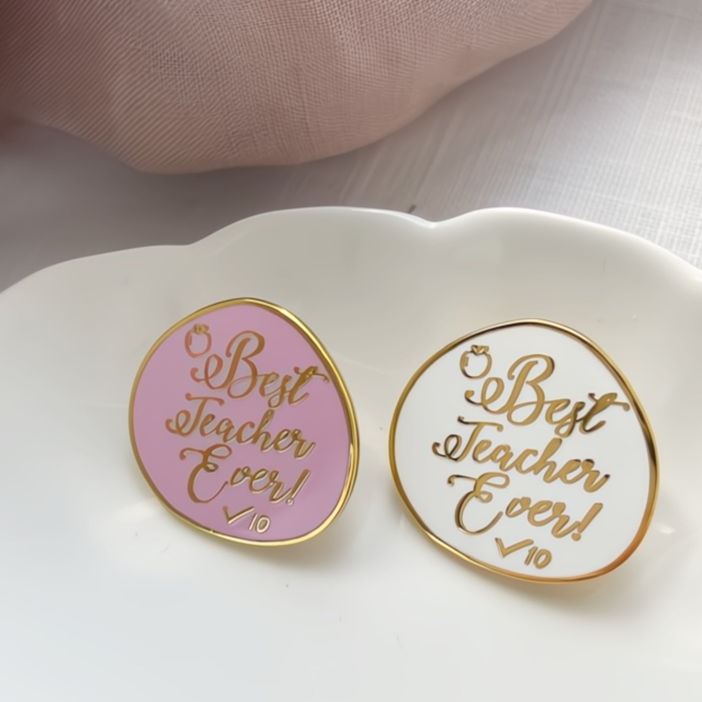 Best Teacher Ever Enamel Pin | Teacher Appreciation Gift