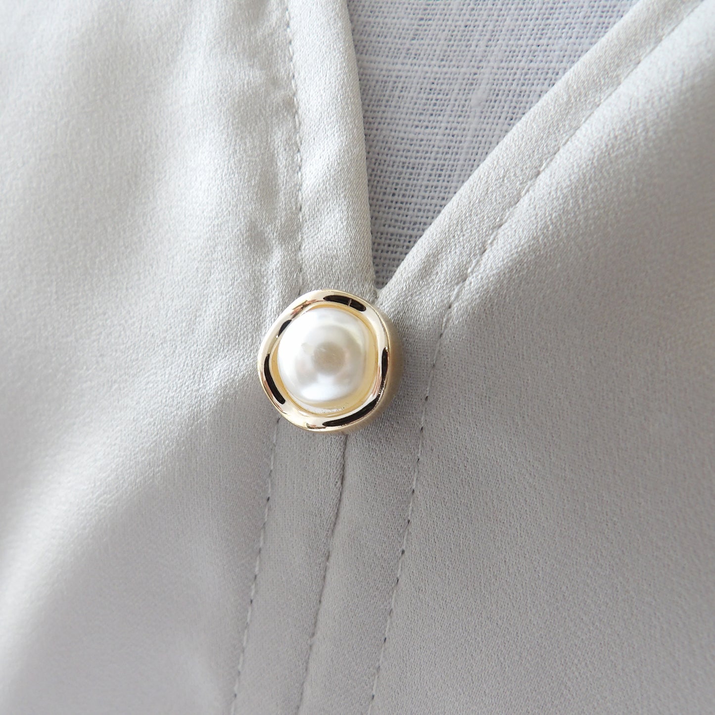 Elegant white pearl and gold surround modesty pin or extra button pin, gifts under £10, gift for her, low blouse pin