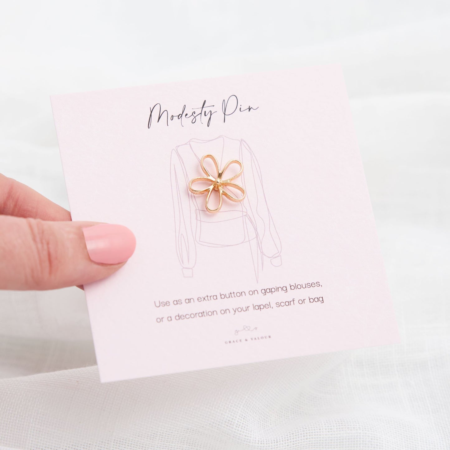 Gold flower modesty pin Grace & Valour on bespoke modesty pin gift card, so pretty in pink 