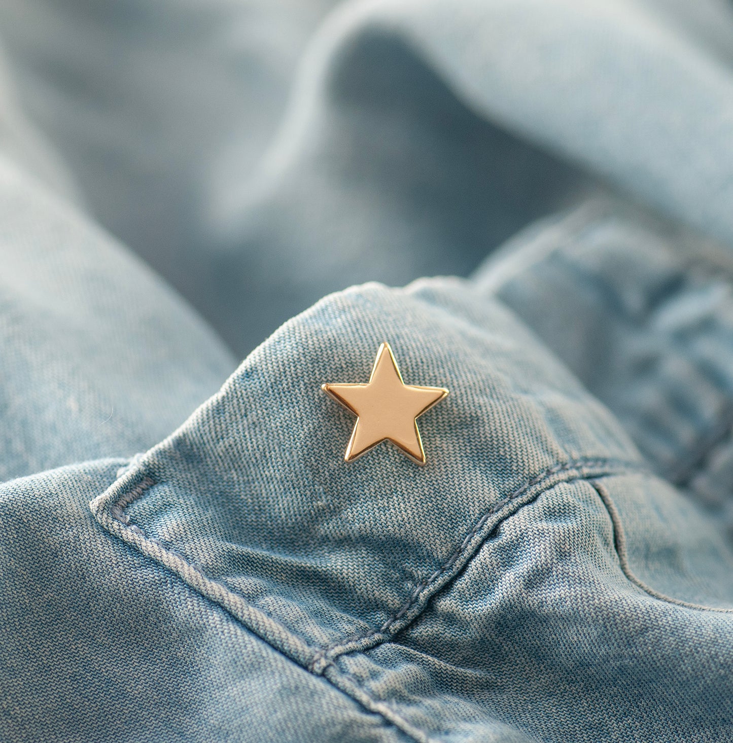 Gold Star Pin Badge – ‘So Proud of You’ Achievement Gift