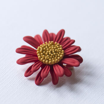 Red daisy brooch