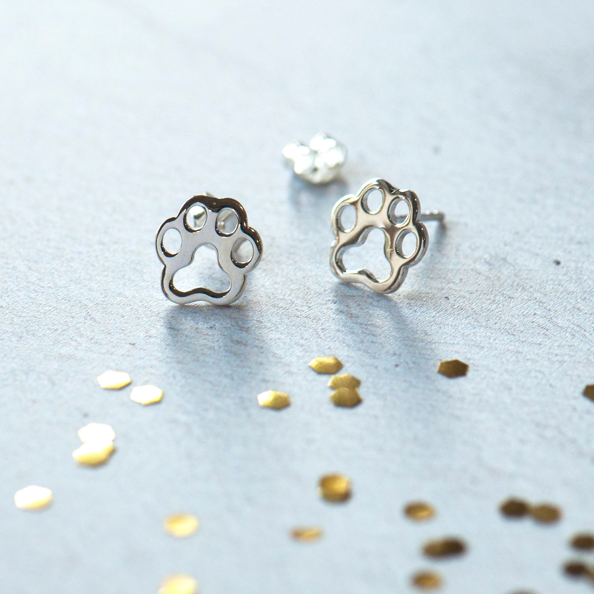 Sterling Silver stud earrings on a bespoke gift car, animal lover gift, dog owner gift, cat owner gift, animal jewellery